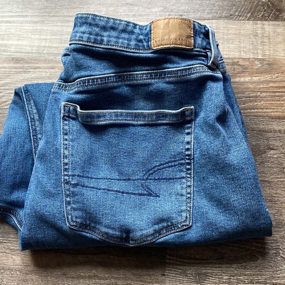 American Eagle “mom jeans” - Picture 8 of 8